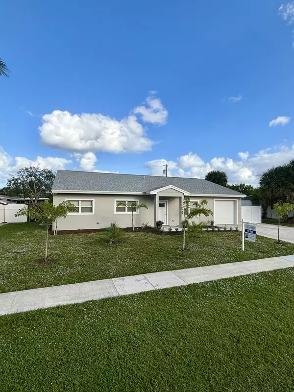 Palm Beach Gardens, FL 33410,9122 Bamboo DR