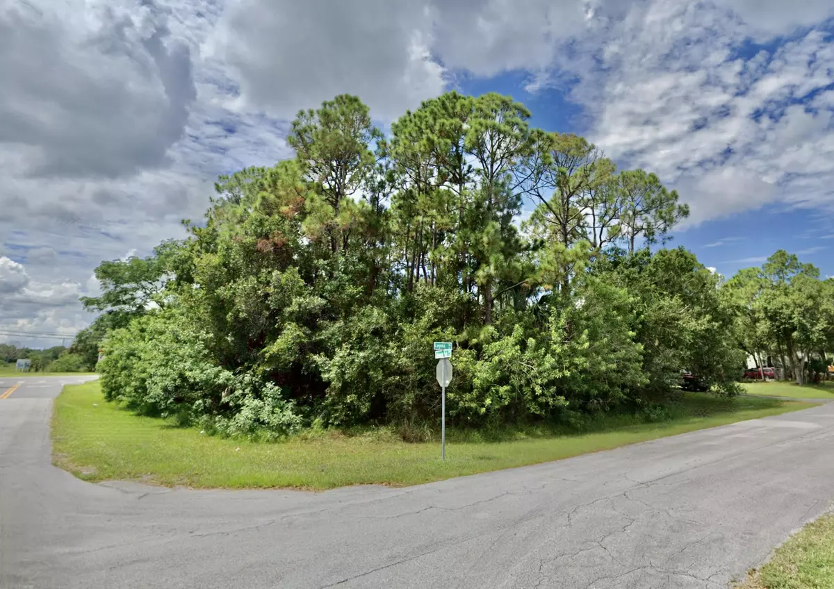 Fort Pierce, FL 34951,7407 Laguna RD