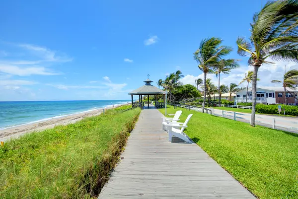 Ocean Ridge, FL 33435,5505 N Ocean BLVD 8-102