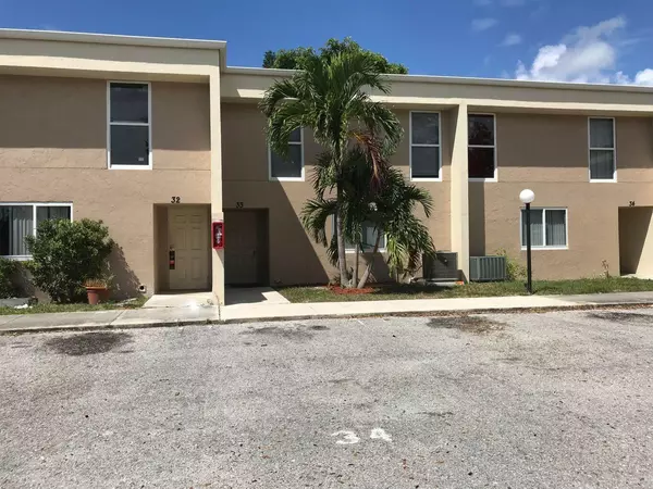 2800 Georgia AVE, West Palm Beach, FL 33405