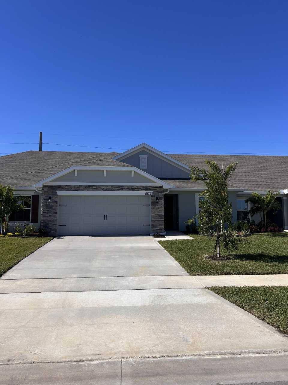 Fort Pierce, FL 34951,5177 Modeno ST