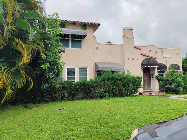 108 Rutland BLVD,  West Palm Beach,  FL 33405