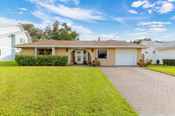 Palm Beach Gardens, FL 33410,1110 Rainwood CIR