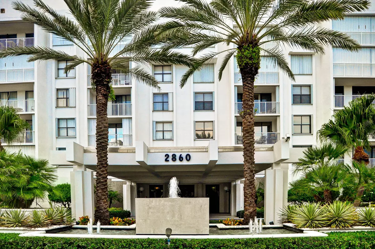 Palm Beach, FL 33480,2860 S Ocean BLVD 301