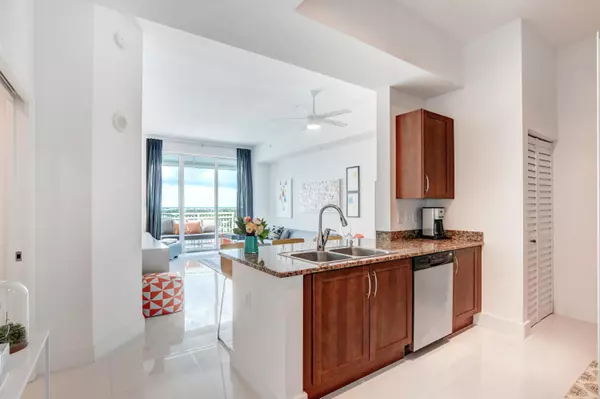 Boynton Beach, FL 33435,450 N Federal HWY Ph03