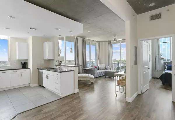 West Palm Beach, FL 33401,300 S Australian AVE 1007