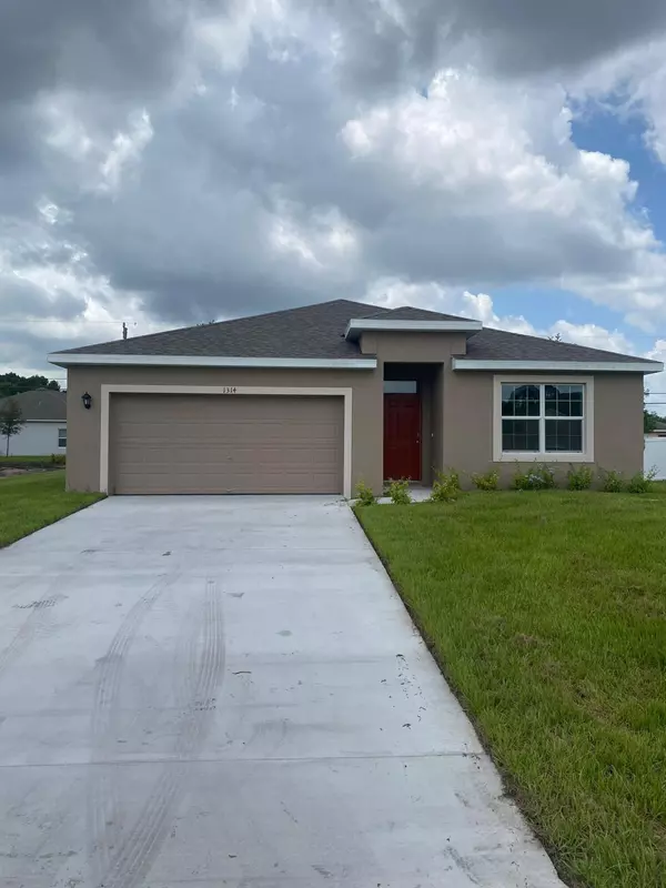 1314 SW Goodman AVE, Port Saint Lucie, FL 34953