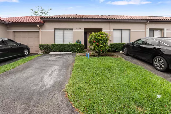 3567 W Inverrary BLVD 3567, Lauderhill, FL 33319