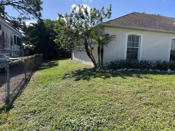 Sebastian, FL 32958,675 Forster AVE