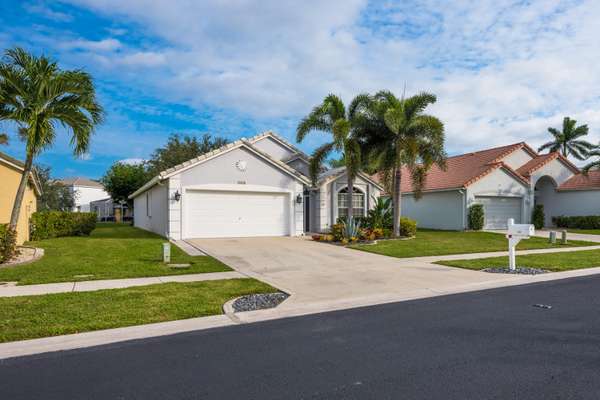 Wellington, FL 33414,1638 Oak Berry CIR