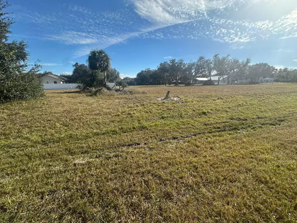 Sebring, FL 33876,5740 Thunder Rd RD
