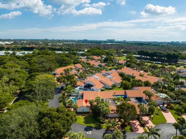 Boca Raton, FL 33487,3830 Candlewood Court CT