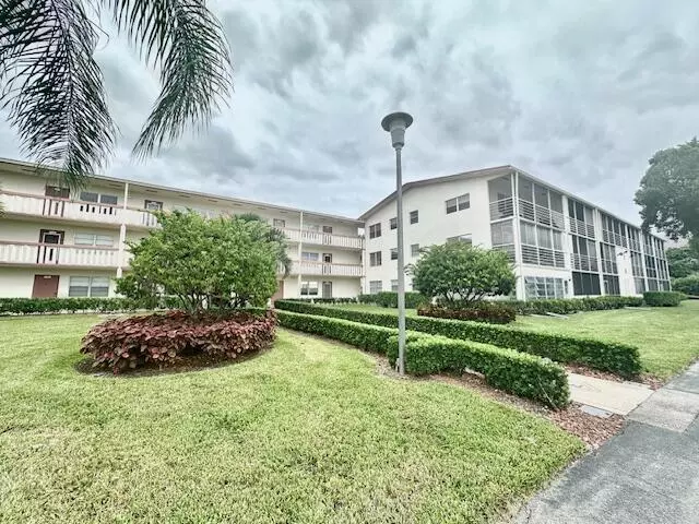 208 Preston E, Boca Raton, FL 33434