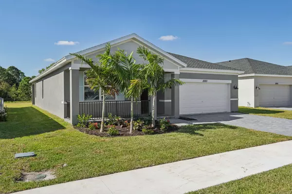 Port Saint Lucie, FL 34986,8993 Dahlia CIR