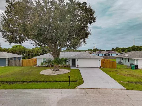 Port Saint Lucie, FL 34952,2231 SE Trillo ST