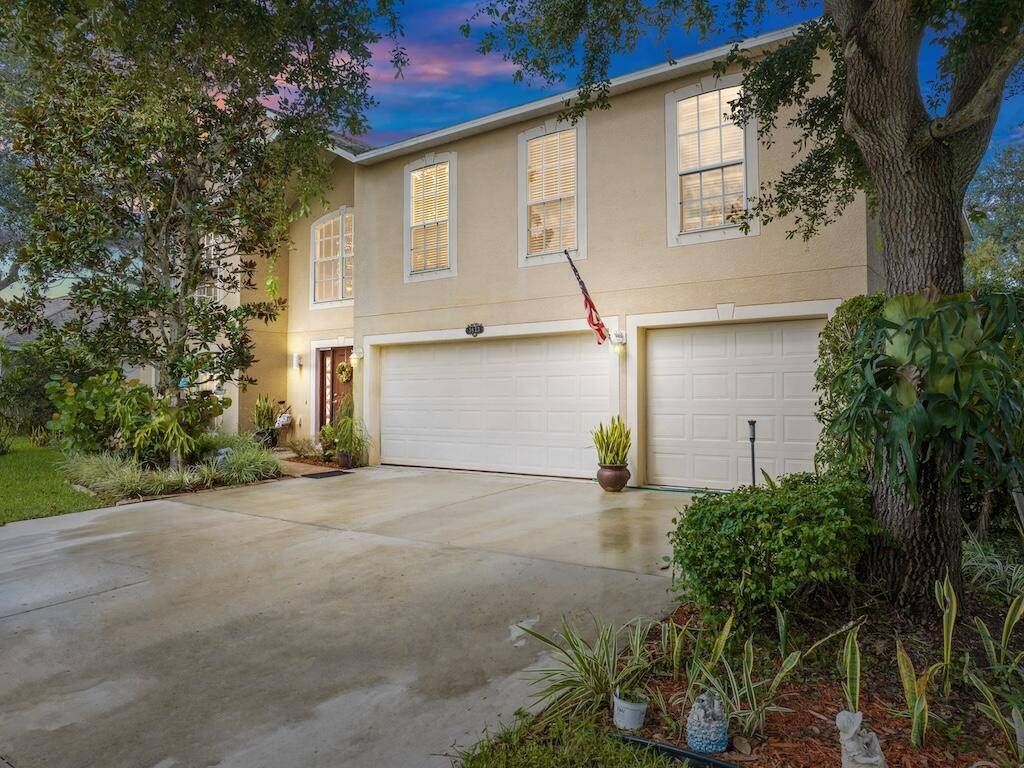 Vero Beach, FL 32967,5933 Ridge Lake CIR