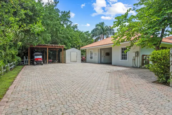 Wellington, FL 33414,2439 Appaloosa Trail (Barn)