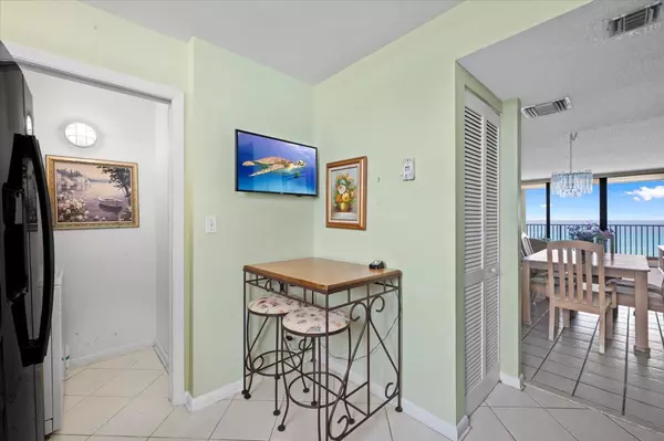 Jupiter, FL 33458,400 Ocean Trail WAY 1310