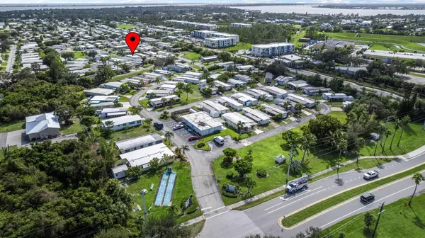 Jensen Beach, FL 34957,607 S Seas WAY