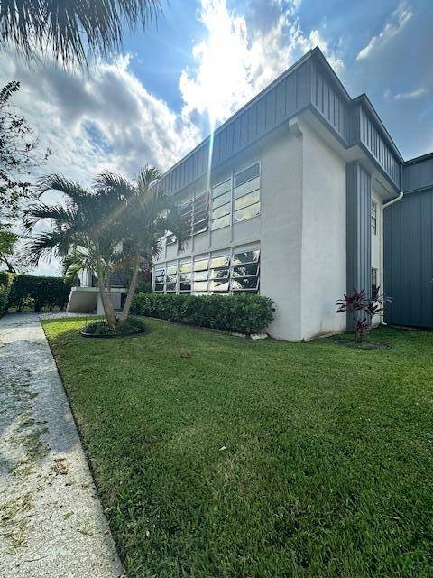 Delray Beach, FL 33484,551 Piedmont L