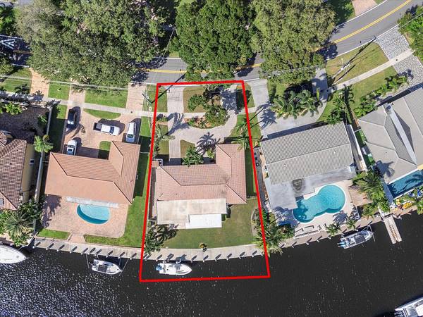 Lighthouse Point, FL 33064,2640 NE 49th ST