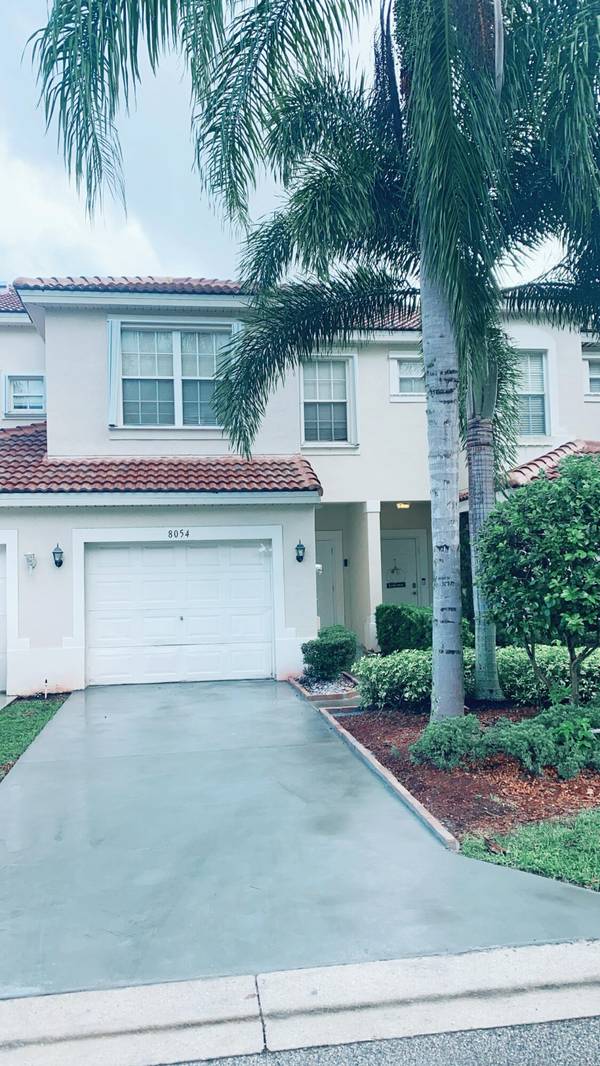 8054 Bellagio LN, Boynton Beach, FL 33472