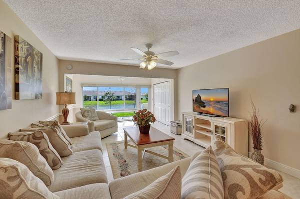 Delray Beach, FL 33484,5898 Via Delray C