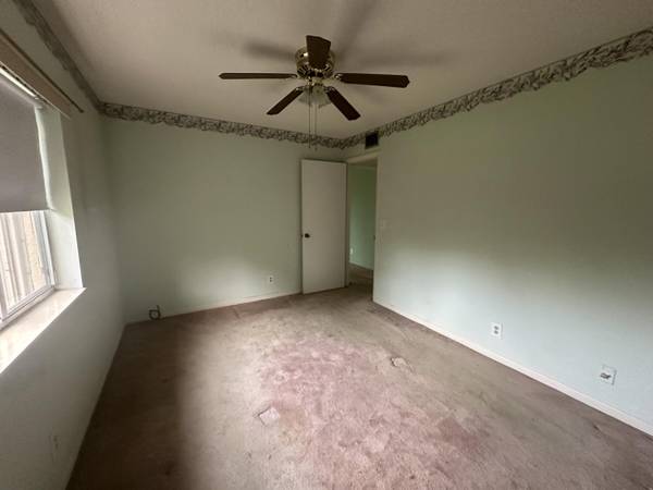 Greenacres, FL 33463,327 Pine Ridge CIR Apt B-2