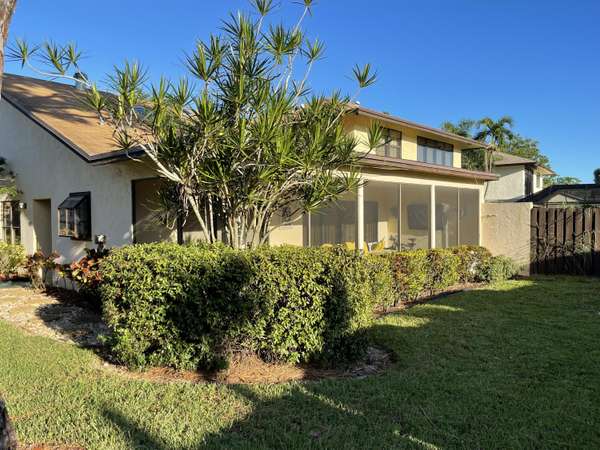 354 SW 28th AVE, Delray Beach, FL 33445