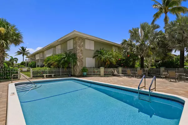 Ocean Ridge, FL 33435,5500 Old Ocean BLVD 107