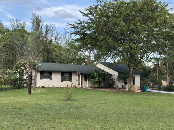 13529 N 42nd RD, West Palm Beach, FL 33411