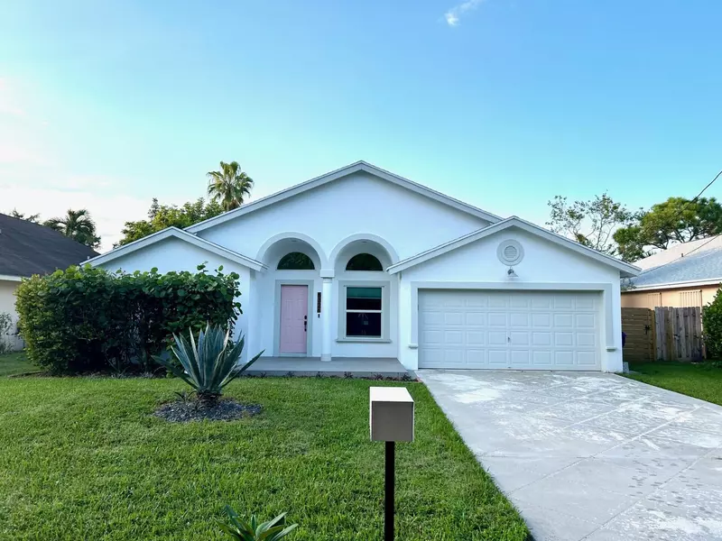 6326 Leslie ST, Jupiter, FL 33458