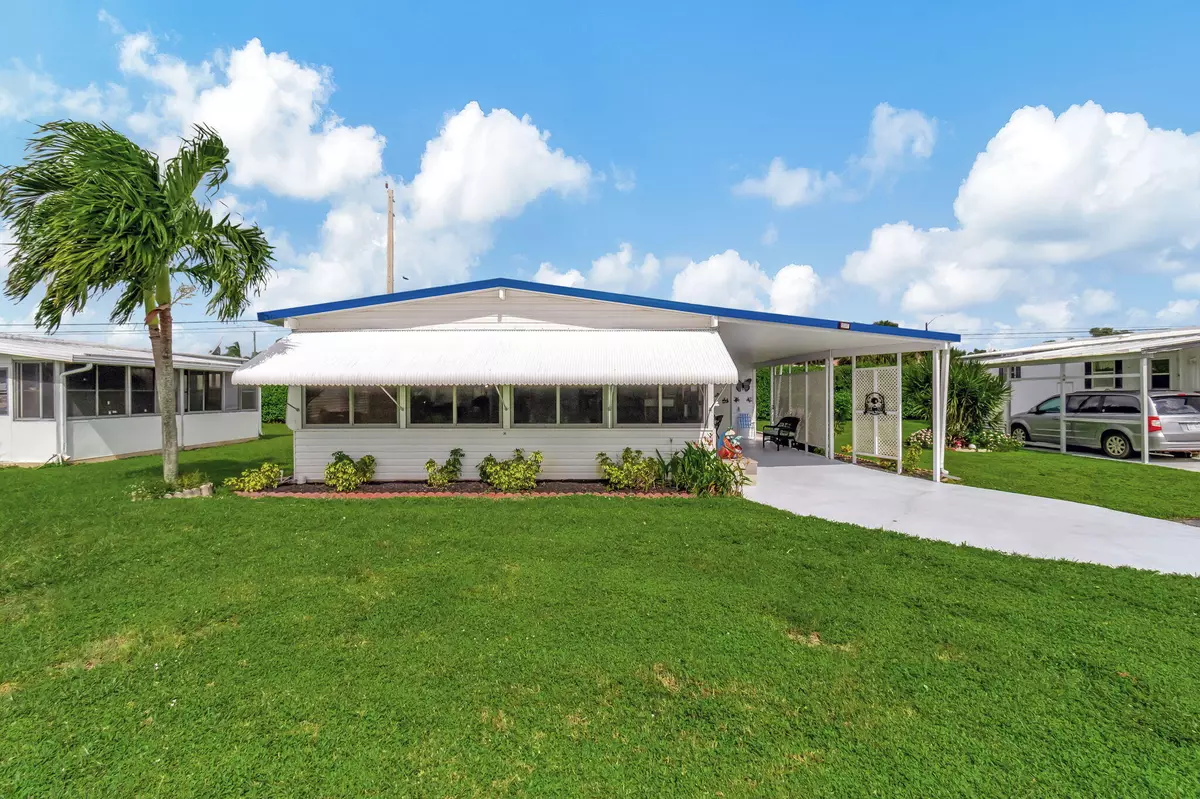 Boynton Beach, FL 33436,55007 Barbados Bay