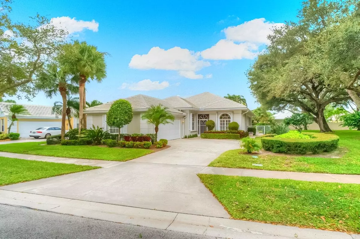 Palm Beach Gardens, FL 33410,8535 E Garden Oaks CIR