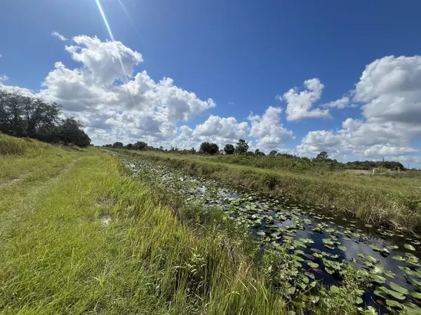 Okeechobee, FL 34972,15187 NW 278th ST