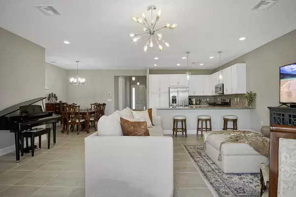 Port Saint Lucie, FL 34987,12619 SW Green Creek DR