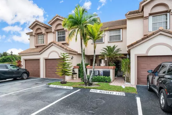 Boca Raton, FL 33434,9498 Boca River CIR