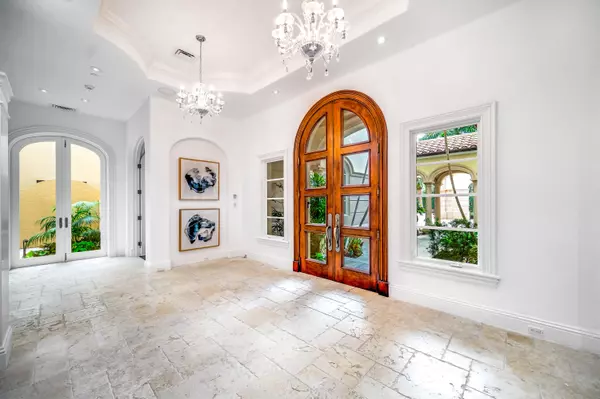 Boca Raton, FL 33432,361 Mizner Lake Estates DR