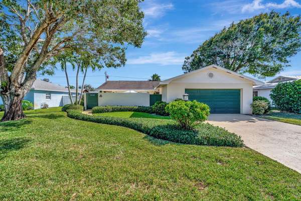 8022 SE Helen TER,  Hobe Sound,  FL 33455