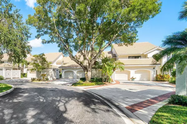 Jupiter, FL 33477,3911 Schooner Pointe DR 208