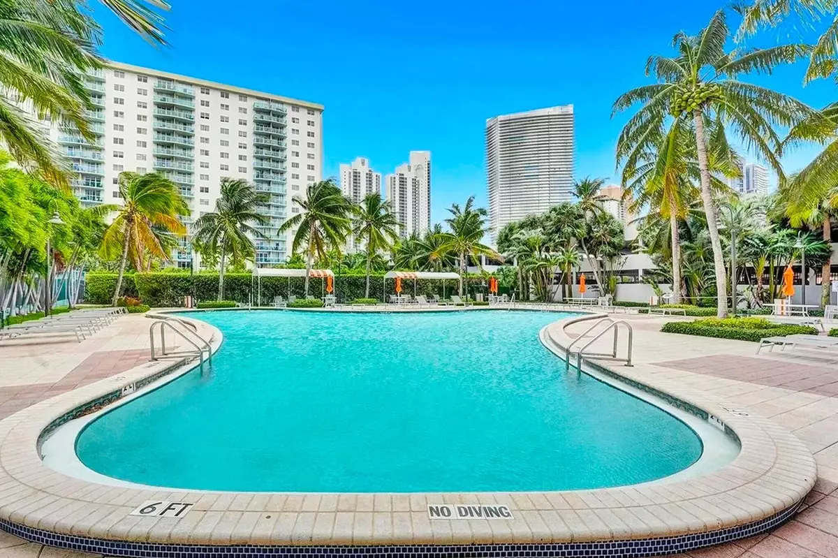 Sunny Isles Beach, FL 33160,19380 Collins AVE 311