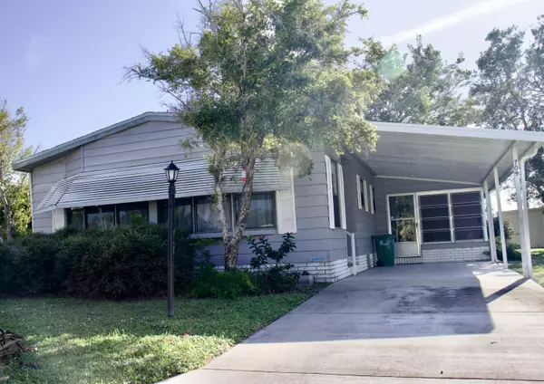 709 Silverthorn CT, Barefoot Bay, FL 32976