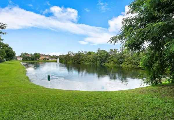 Boynton Beach, FL 33436,7989 Shaddock DR