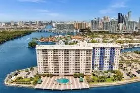 Sunny Isles Beach, FL 33160,400 Kings Point DR 1224