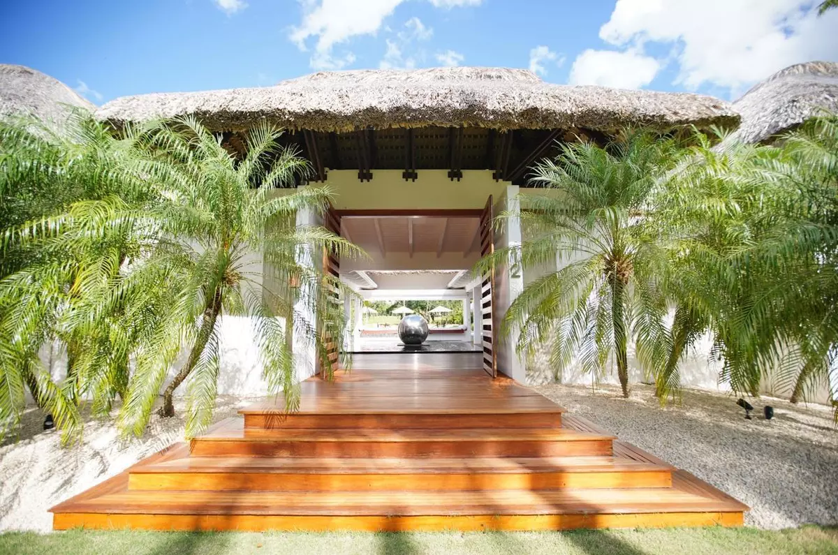 Casa De Campo, 22000,12 00