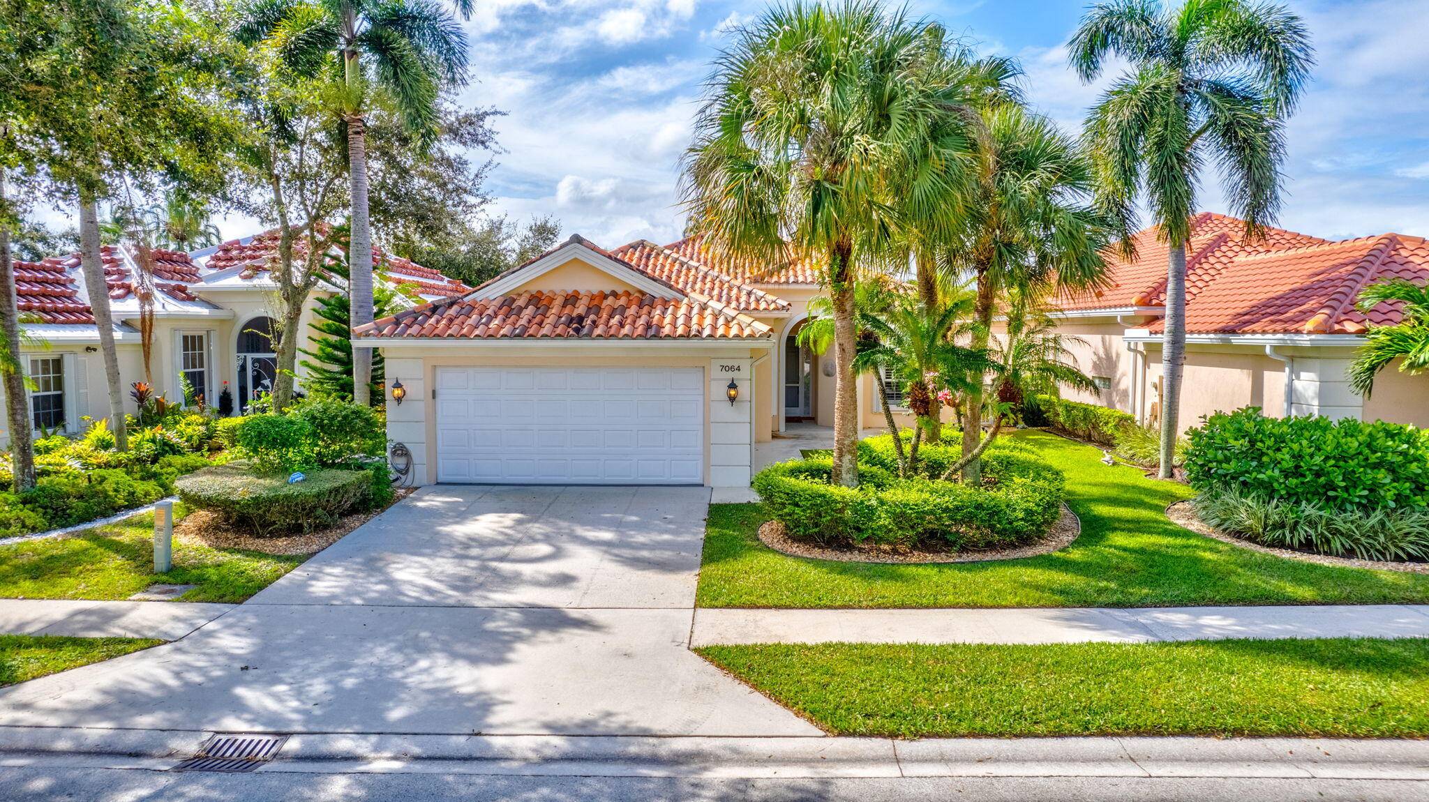 7064 Elkhorn DR, West Palm Beach, FL 33411