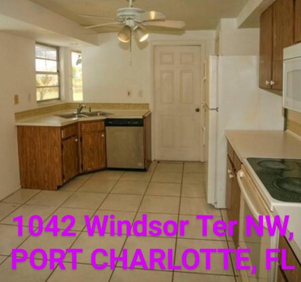 Port Charlotte, FL 33948,1042 NW Windsor TER