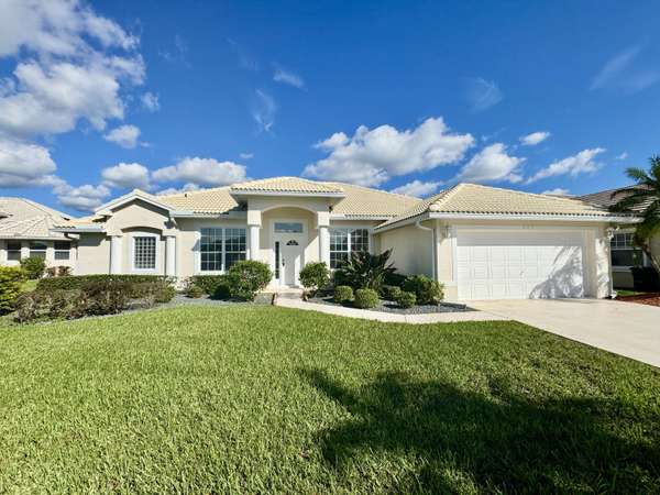 Port Saint Lucie, FL 34986,467 SW Rosewood CV