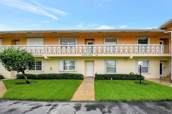 1930 NW 18th ST 203, Delray Beach, FL 33445