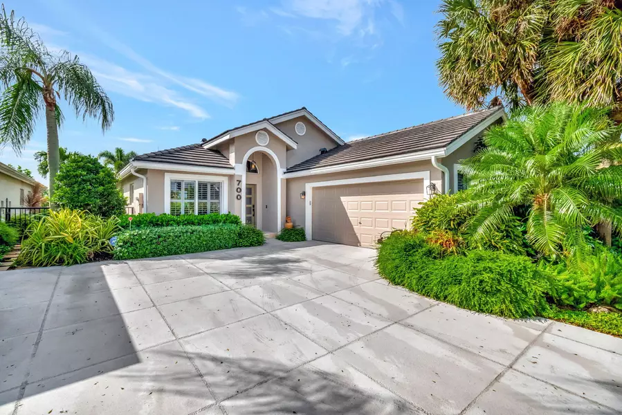 700 Clearbrook Park CIR, Delray Beach, FL 33445